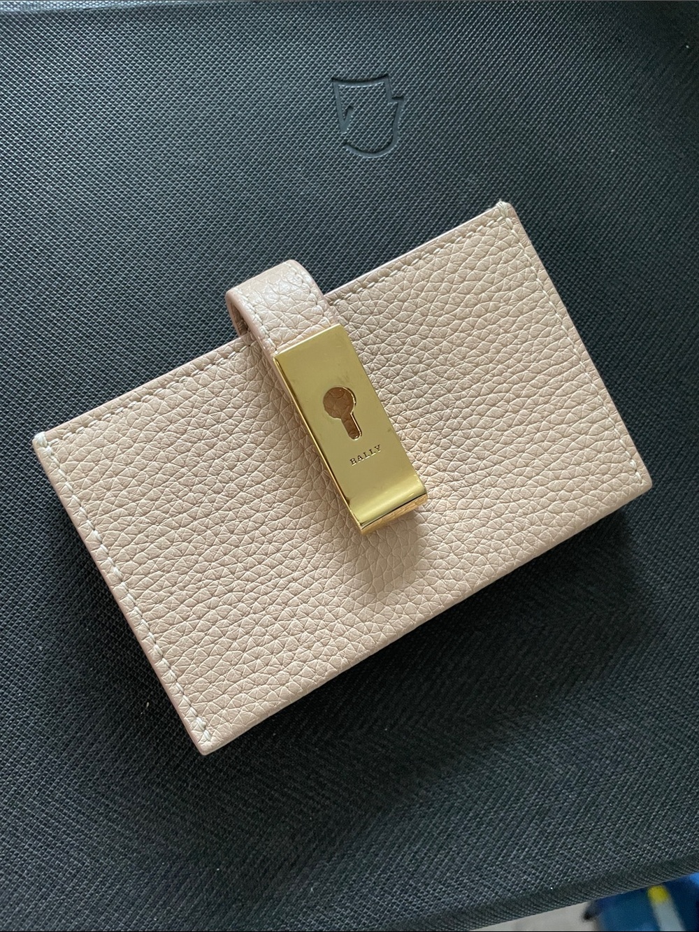 Bally Alil Card Holder in Taupe / Beige Pebbled Leather with Gold Lock